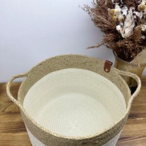 Cotton rope and jute planter basket holding an indoor plant.” “Two-tone cotton rope and jute basket used as a decorative plant holder.” “Eco-friendly cotton and jute basket for indoor plants or home storage.